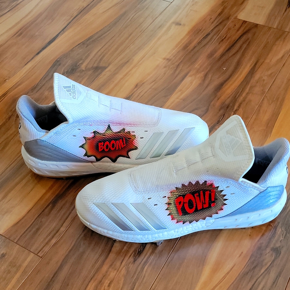 Adidas Mens 10.5 Metal Cleats unused